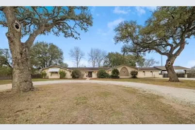 404 Glen Oaks, Cuero, TX 77954 - Photo 1