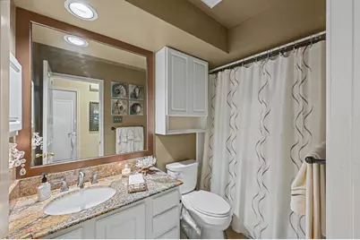 85 E Lakeridge Drive, The Woodlands, TX 77381 - Photo 26