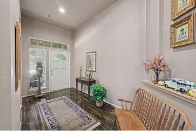 85 E Lakeridge Drive, The Woodlands, TX 77381 - Photo 6