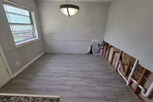 1 Linda Ln, West Columbia, TX 77486 - Photo 6