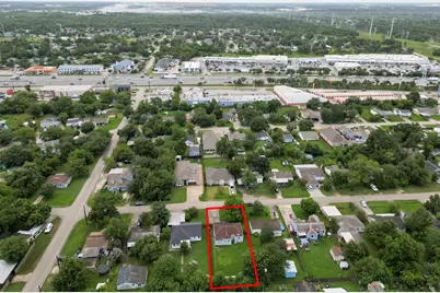 10914 La Crosse Street, Jacinto City, TX 77029 - Photo 16