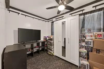 10914 La Crosse Street, Jacinto City, TX 77029 - Photo 6