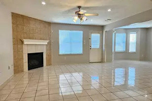 9119 Regents Cove Ct, Houston, TX 77099 - Photo 2