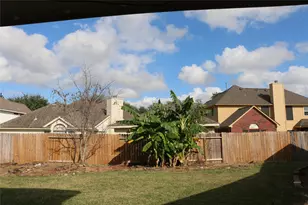 1751 Heddon Falls Dr, Sugar Land, TX 77479 - Photo 20