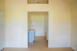 1169 Lago Vista St, San Marcos, TX 78666 - Photo 32