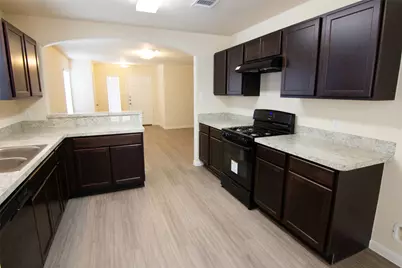 965 Misty Run Court, La Marque, TX 77568 - Photo 2