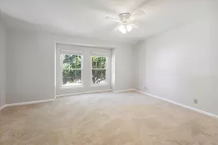 12732 Huntingwick Dr, Houston, TX 77024 - Photo 14
