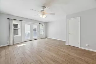 12732 Huntingwick Dr, Houston, TX 77024 - Photo 12
