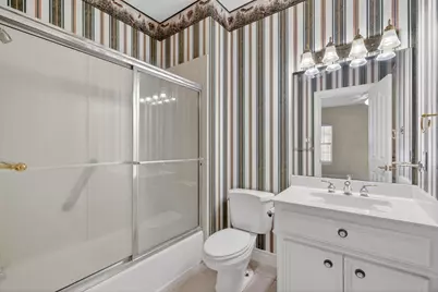 5 Briarwood Drive E, Conroe, TX 77301 - Photo 34