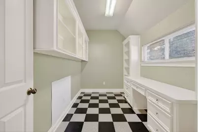 5 Briarwood Drive E, Conroe, TX 77301 - Photo 36