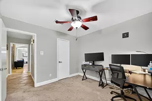 9402 Meadowcroft Dr, Houston, TX 77063 - Photo 28