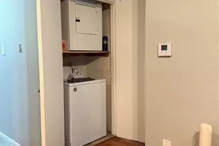 8055 Cambridge St, Houston, TX 77054 - Photo 18