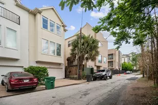 2427 Ralph St, Houston, TX 77006 - Photo 2