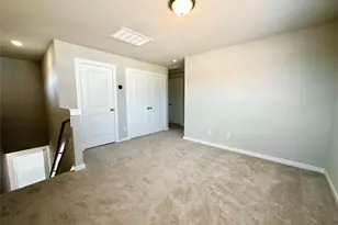 12187 Ridge Top Dr, Conroe, TX 77304 - Photo 8