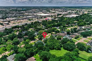 13918 Wickersham Ln, Houston, TX 77077 - Photo 46