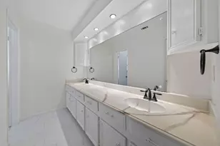 13918 Wickersham Ln, Houston, TX 77077 - Photo 28