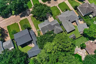 13918 Wickersham Ln, Houston, TX 77077 - Photo 42