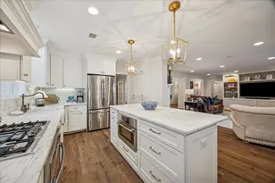 7603 Windswept Ln, Houston, TX 77063 - Photo 10