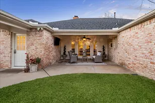 7603 Windswept Ln, Houston, TX 77063 - Photo 24