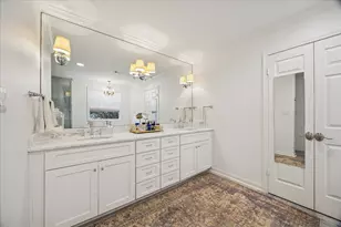 7603 Windswept Ln, Houston, TX 77063 - Photo 20
