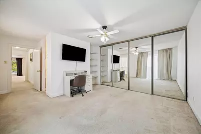 880 Tully Road #13, Houston, TX 77079 - Photo 18