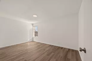 5550 N Braeswood Blvd, Houston, TX 77096 - Photo 30