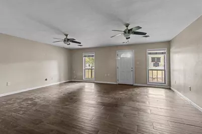 6930 S Oak Bend Drive, Alvin, TX 77511 - Photo 4