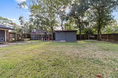 6930 S Oak Bend Drive, Alvin, TX 77511 - Photo 20