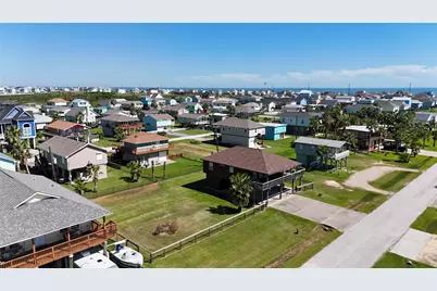 4015 Navarro Drive, Galveston, TX 77554 - Photo 16