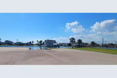 4015 Navarro Drive, Galveston, TX 77554 - Photo 26