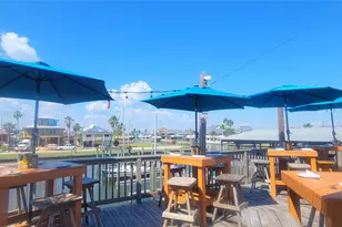 4015 Navarro Dr, Galveston, TX 77554 - Photo 18