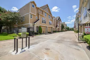 3307 Home Point Dr, Houston, TX 77091 - Photo 36