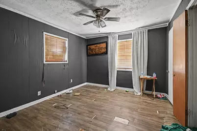 1724 N Avenue S, Freeport, TX 77541 - Photo 18