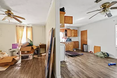 1724 N Avenue S, Freeport, TX 77541 - Photo 6