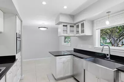 5515 Braesvalley Drive, Houston, TX 77096 - Photo 22