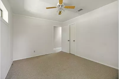 118 Lily Street, Lake Jackson, TX 77566 - Photo 28