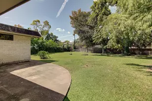 118 Lily St, Lake Jackson, TX 77566 - Photo 32