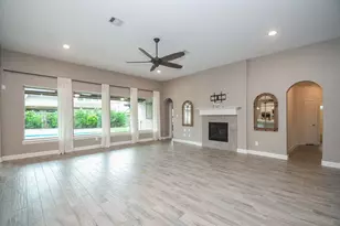 4029 Carolina Shores Ln, League City, TX 77573 - Photo 8