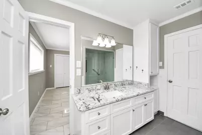 8119 Concho St Street, Houston, TX 77036 - Photo 16