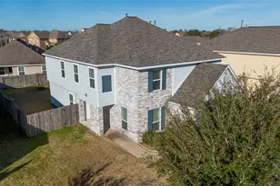 2314 Zephyr Ln, Rosenberg, TX 77471 - Photo 2
