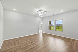 243 Magnolia Laurel Dr, Alvin, TX 77511 - Photo 12