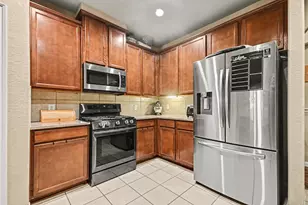 4112 S Meridian Greens Dr, Dickinson, TX 77539 - Photo 8