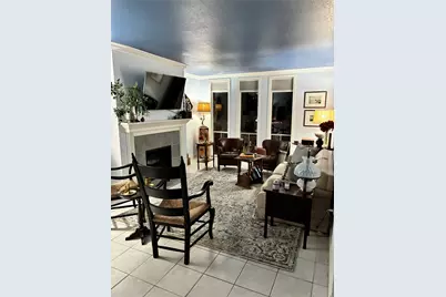 4633 Wild Indigo Street #534, Houston, TX 77027 - Photo 2
