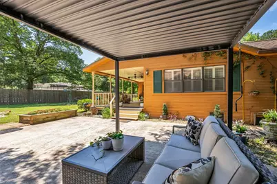 1439 County Road 318, Cleveland, TX 77327 - Photo 6