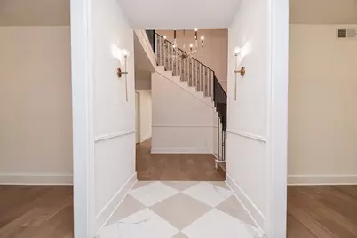 7528 Chevy Chase Drive, Houston, TX 77063 - Photo 4