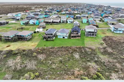 943 Sand Dune Drive, Crystal Beach, TX 77650 - Photo 44