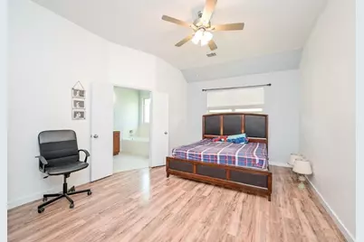 5519 Misted Jasmine Court, Katy, TX 77449 - Photo 14