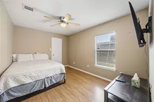 7014 Woodridge Row Dr, Houston, TX 77087 - Photo 14