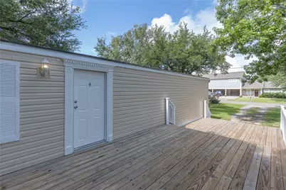 518 Elena Lane, Highlands, TX 77562 - Photo 6