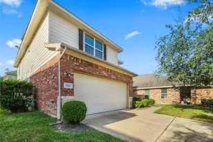 1746 Kilmory Ct, Houston, TX 77014 - Photo 2